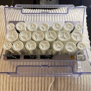 VS Sassoon electronic heated hair curlers